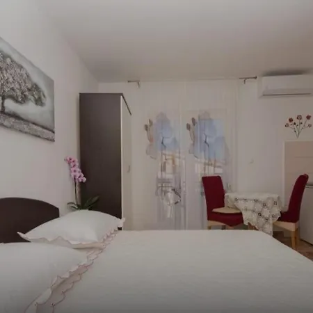 Apartment Marija Makarska